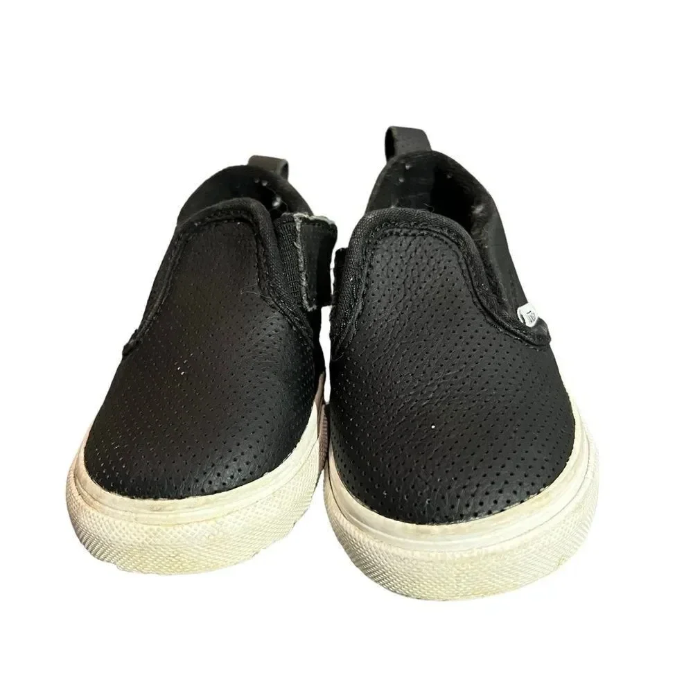 Kids Black‎ Vans Slip On Sneakers Size 6